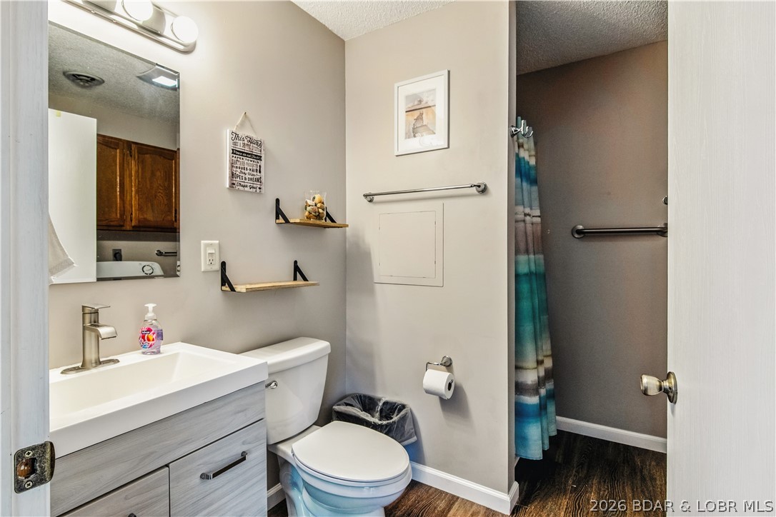 Horseshoe Bend # 8 - Residential