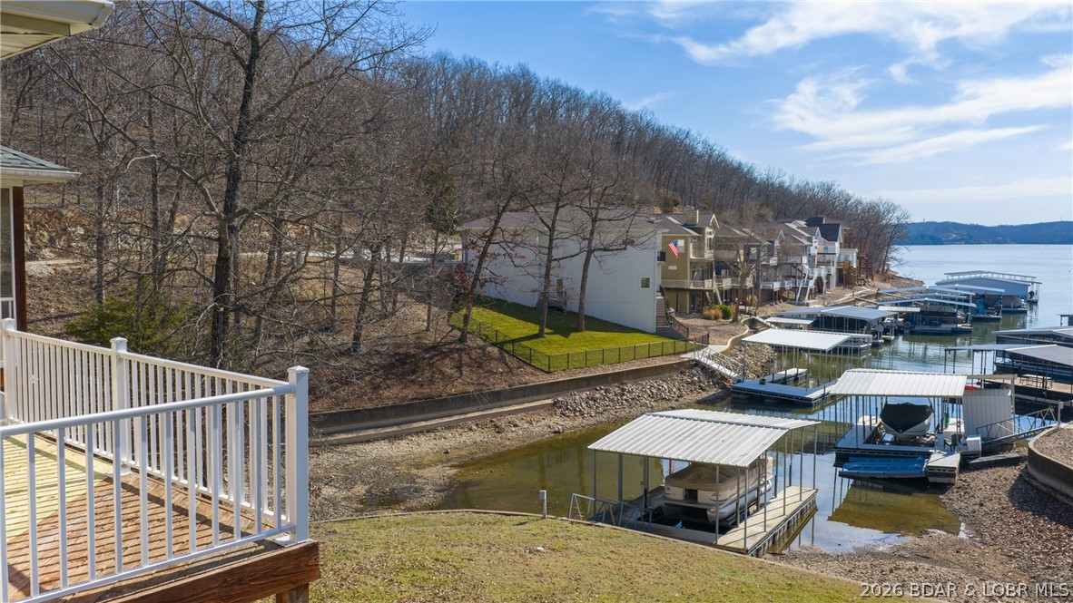 Ledge Stone Estates - Residential