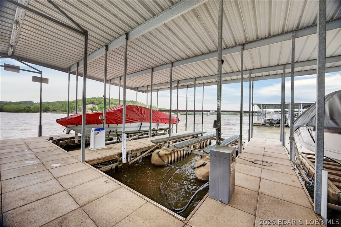 Cedar Heights Condominium - Residential