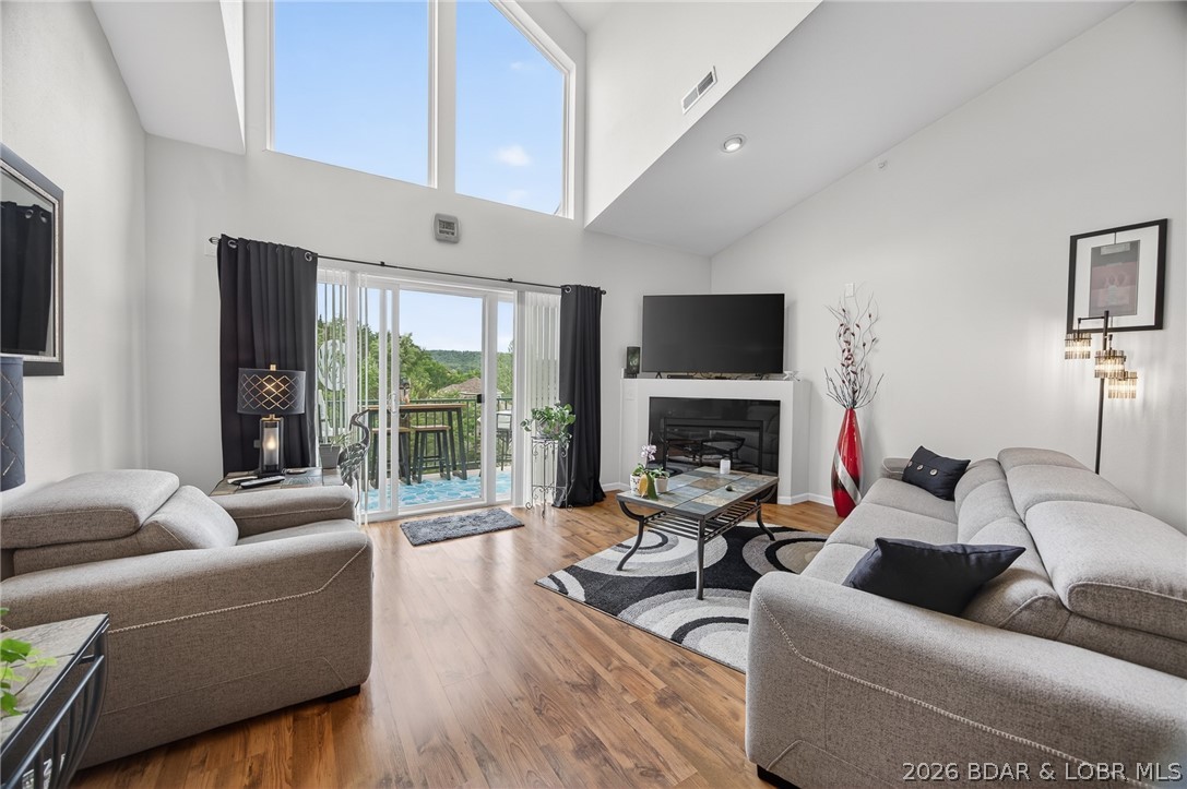 Cedar Heights Condominium - Residential