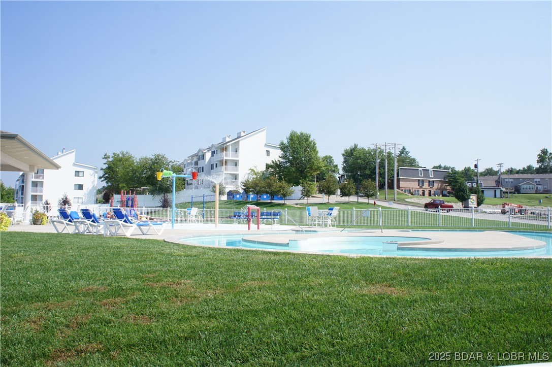 Osage Beach, Missouri 65065, United States, 3 Bedrooms Bedrooms, ,2 BathroomsBathrooms,Residential,Active,18358