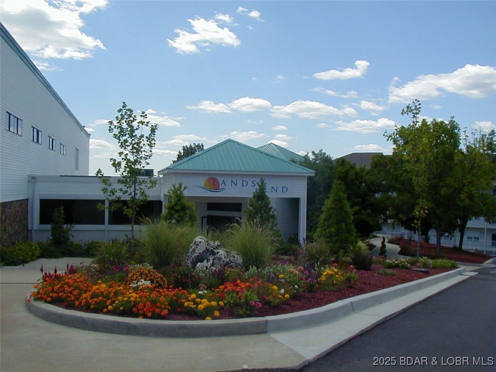 Osage Beach, Missouri 65065, United States, 3 Bedrooms Bedrooms, ,2 BathroomsBathrooms,Residential,Active,18358