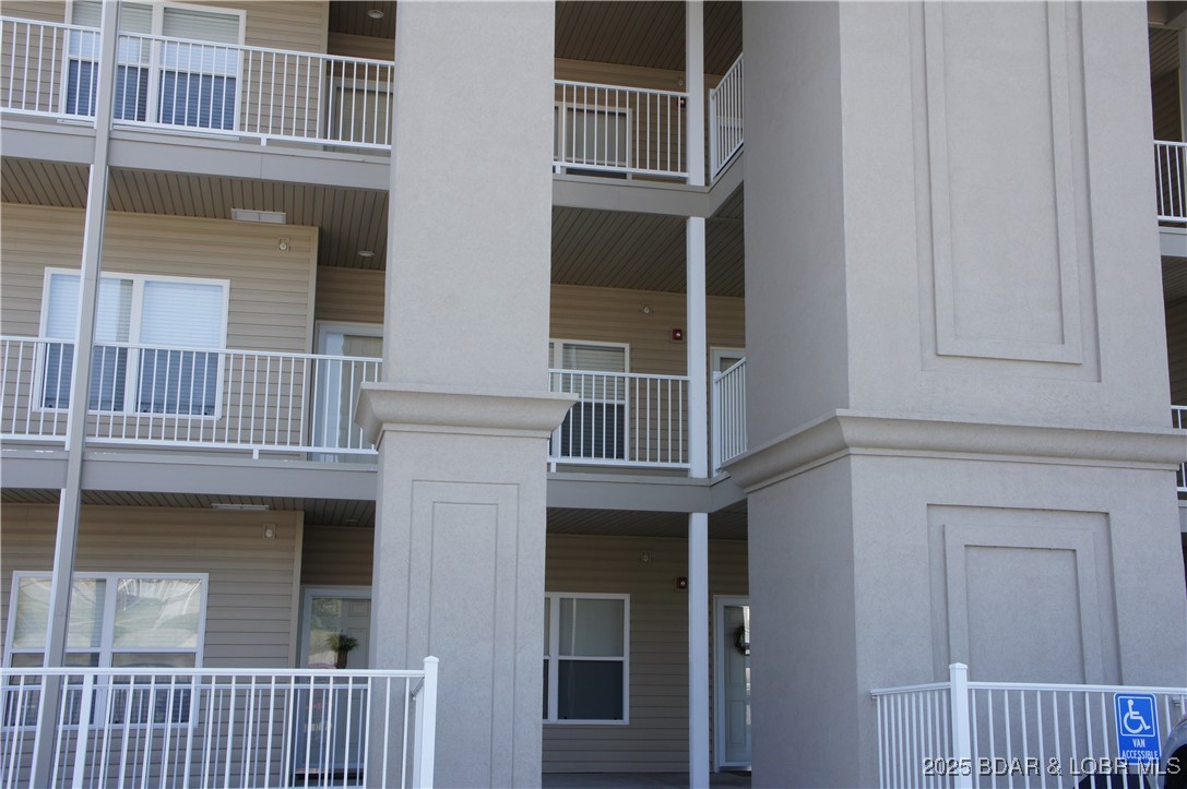 Osage Beach, Missouri 65065, United States, 3 Bedrooms Bedrooms, ,2 BathroomsBathrooms,Residential,Active,18358