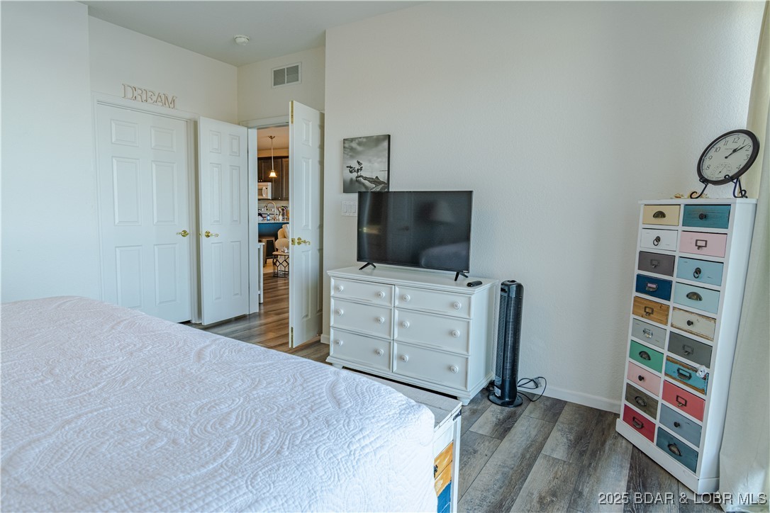 Osage Beach, Missouri 65065, United States, 3 Bedrooms Bedrooms, ,2 BathroomsBathrooms,Residential,Active,18358