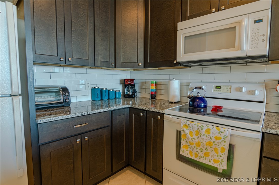 Osage Beach, Missouri 65065, United States, 3 Bedrooms Bedrooms, ,2 BathroomsBathrooms,Residential,Active,18358