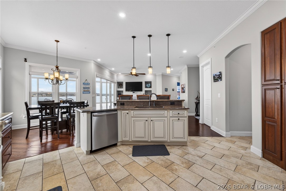 Shawnee Bend No. 5 - Residential