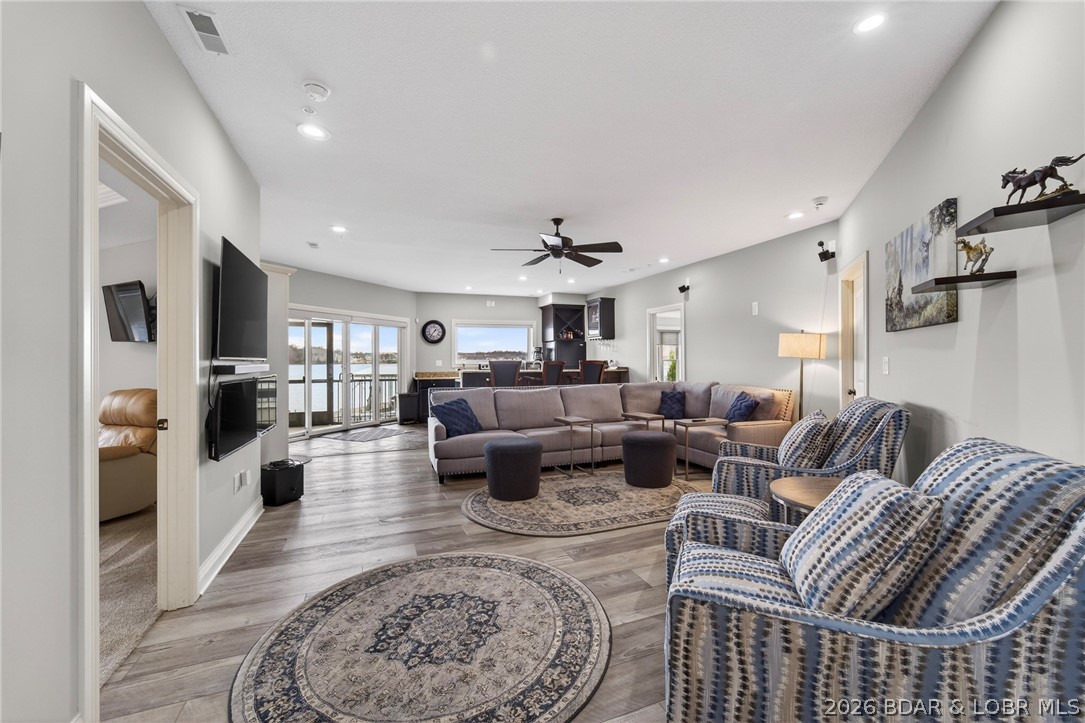 Shawnee Bend No. 5 - Residential