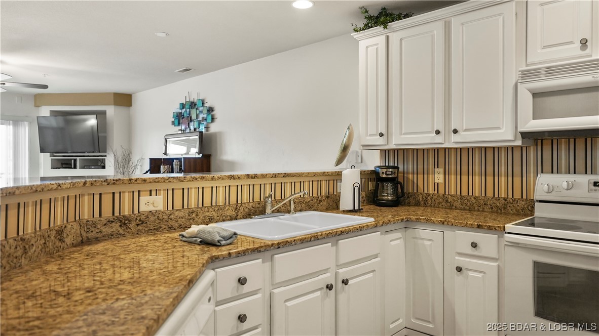 Seascape Point Condo Subidiv - Residential