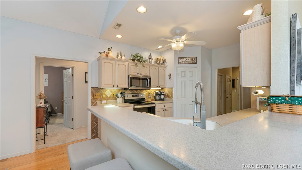 Eagles Cove - Residential