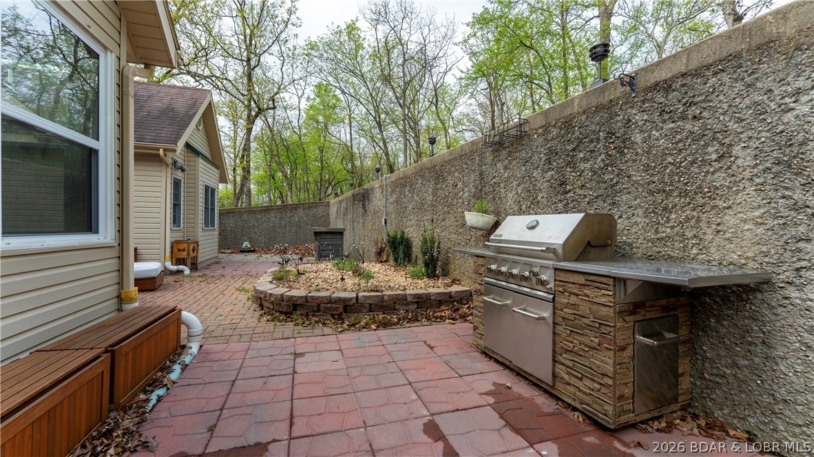 Eagles Cove - Residential