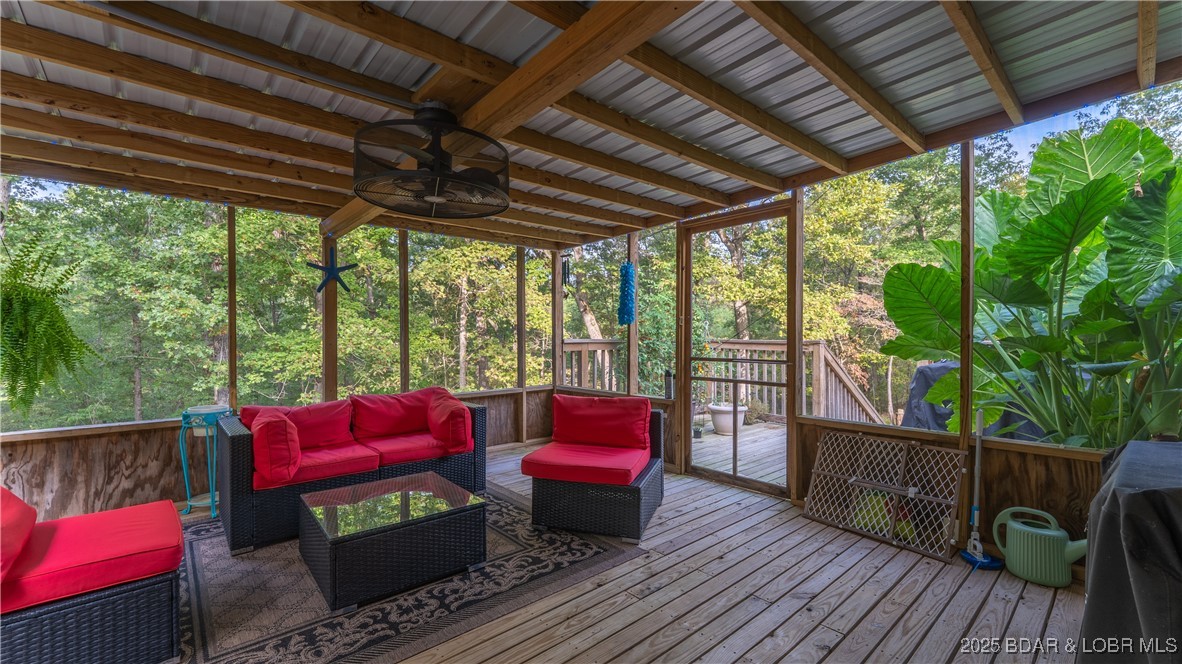 Gravois Beach - Residential