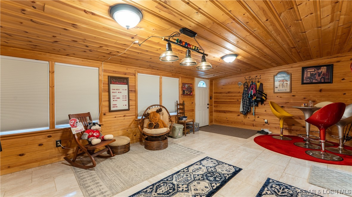 Gravois Beach - Residential