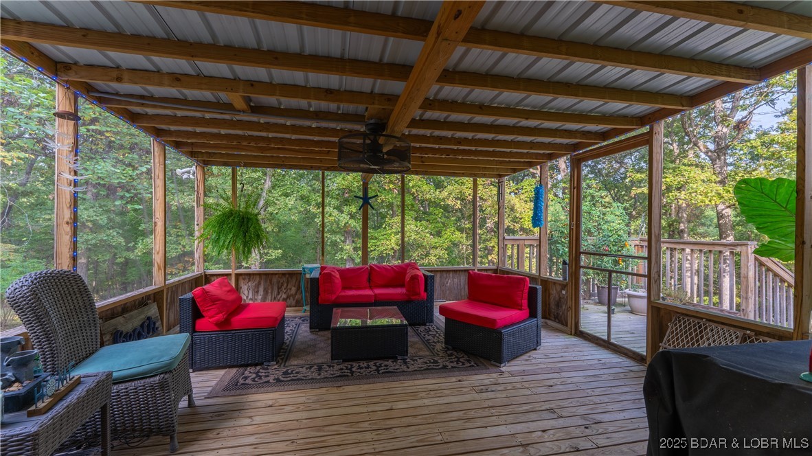 Gravois Beach - Residential