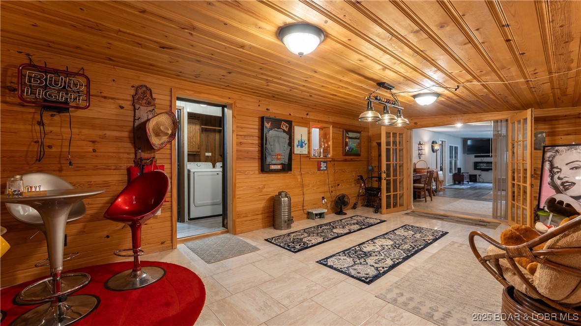 Gravois Beach - Residential