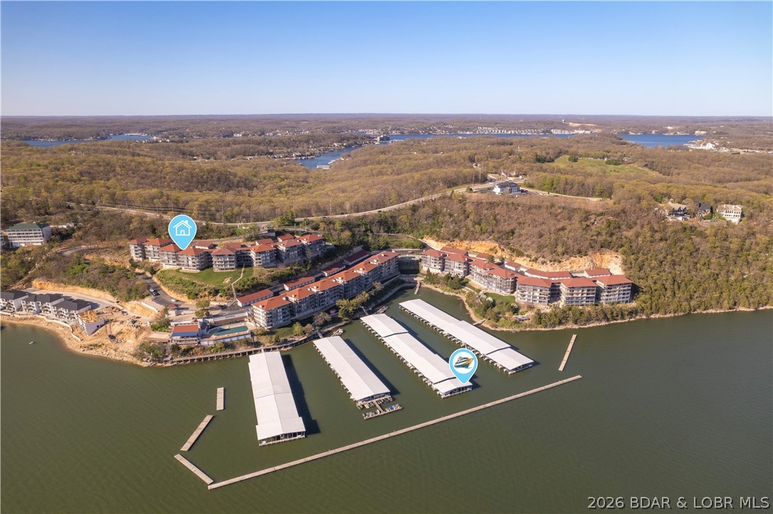 Palisades Condominium - Residential