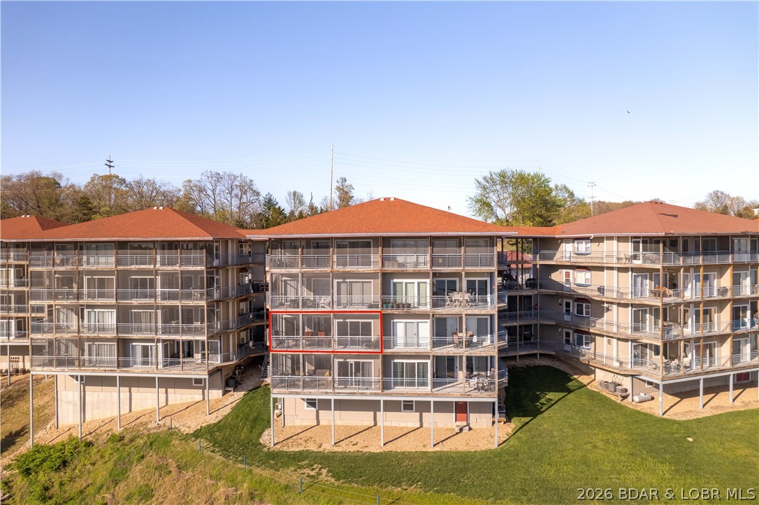 Palisades Condominium - Residential