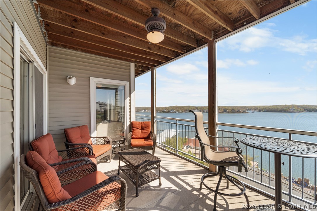 Palisades Condominium - Residential