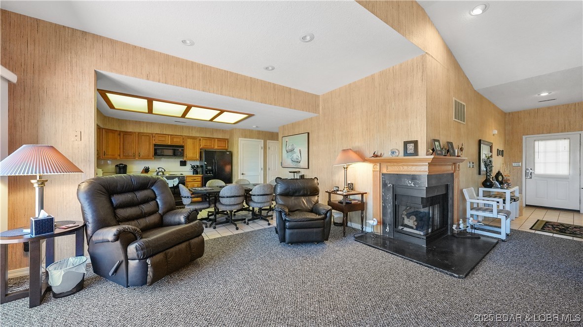 Four Seasons Racqt-Cntry Club - Residential