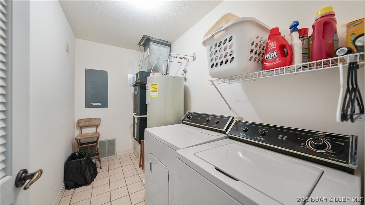 Four Seasons Racqt-Cntry Club - Residential