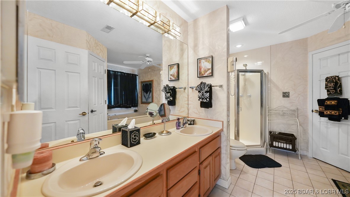 Four Seasons Racqt-Cntry Club - Residential