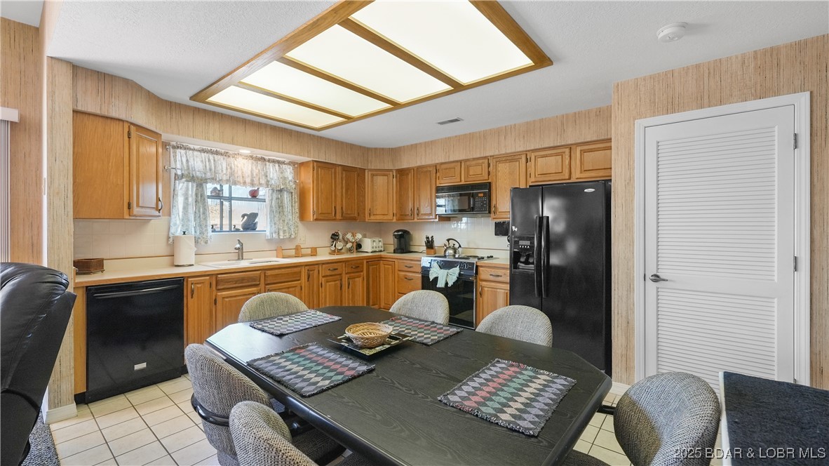 Four Seasons Racqt-Cntry Club - Residential