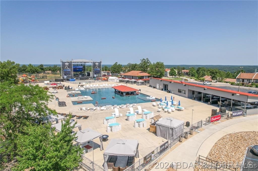 Four Seasons Racqt-Cntry Club - Residential