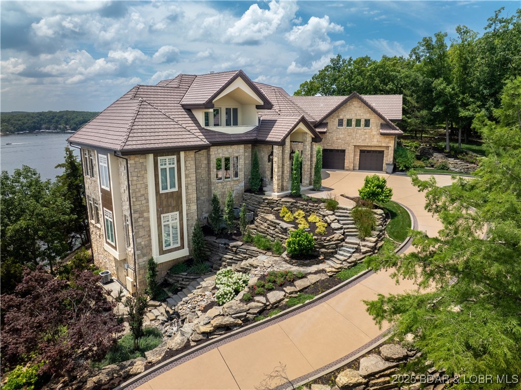 Lake Ozark, Missouri 65049, United States, 5 Bedrooms Bedrooms, ,6 BathroomsBathrooms,Residential,Active,220503