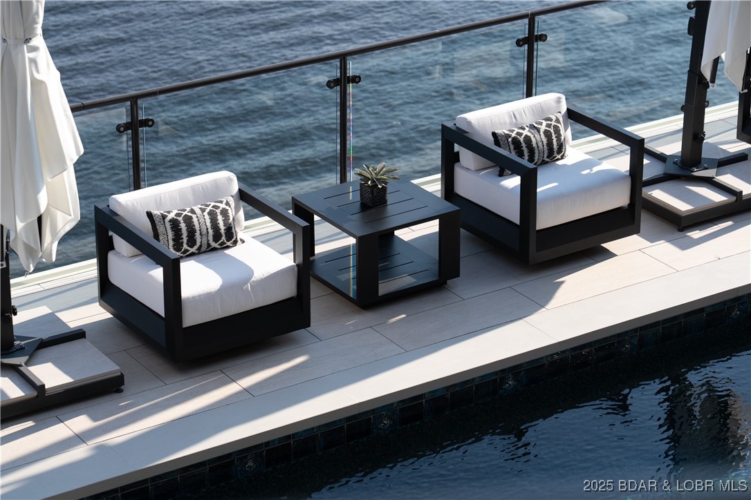 Lake Ozark, Missouri 65049, United States, 5 Bedrooms Bedrooms, ,6 BathroomsBathrooms,Residential,Active,220503