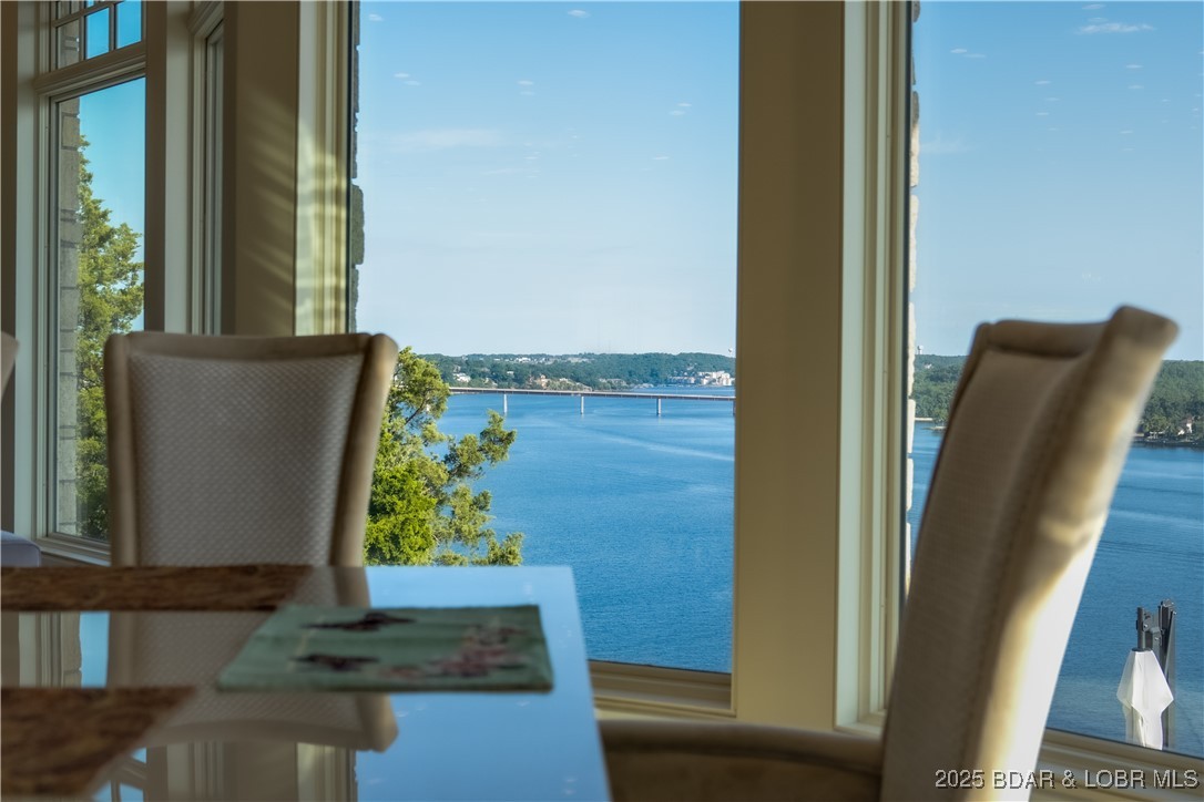 Lake Ozark, Missouri 65049, United States, 5 Bedrooms Bedrooms, ,6 BathroomsBathrooms,Residential,Active,220503