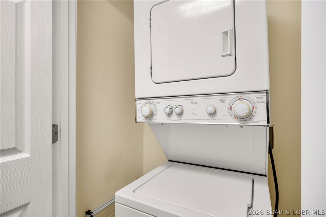 Hawks Nest Lodge Condominium - Residential