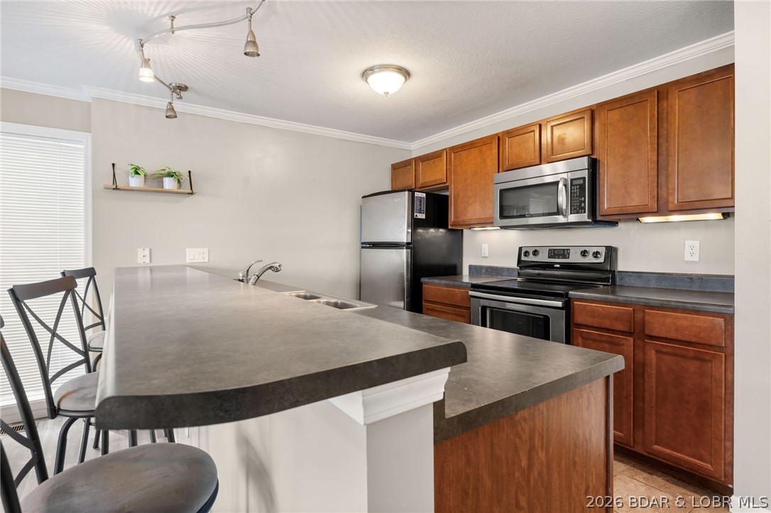 Hawks Nest Lodge Condominium - Residential