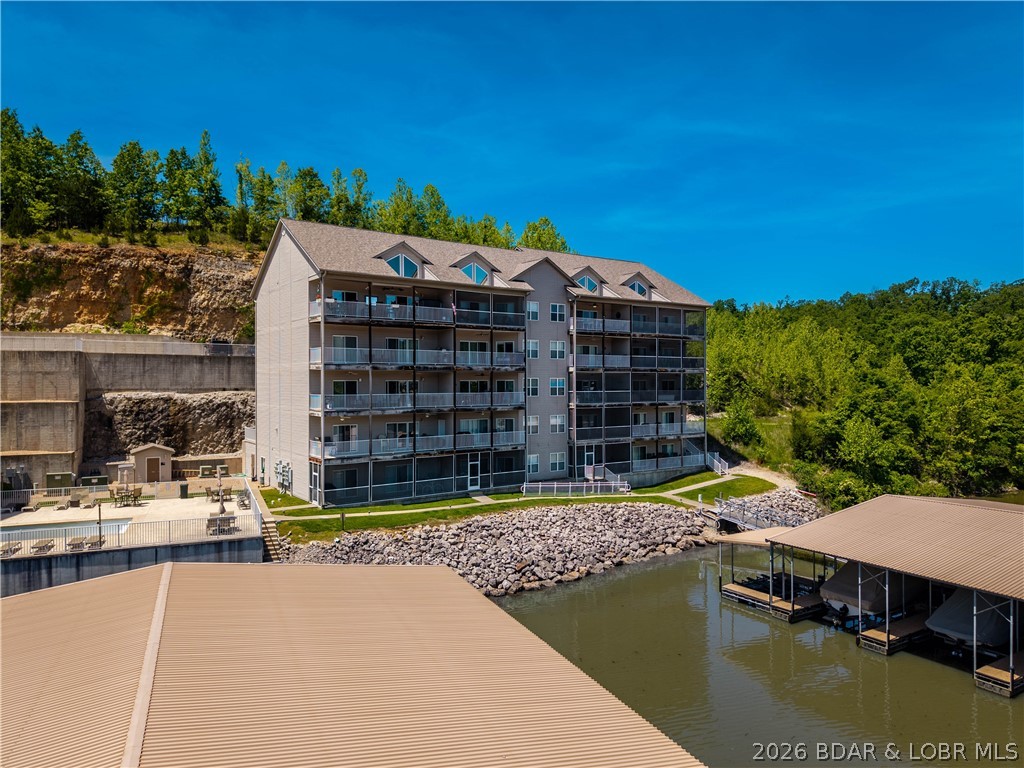 Lochhaven Condominium Subdiv - Residential