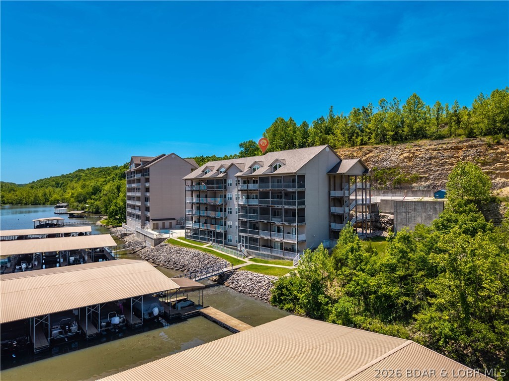 Lochhaven Condominium Subdiv - Residential
