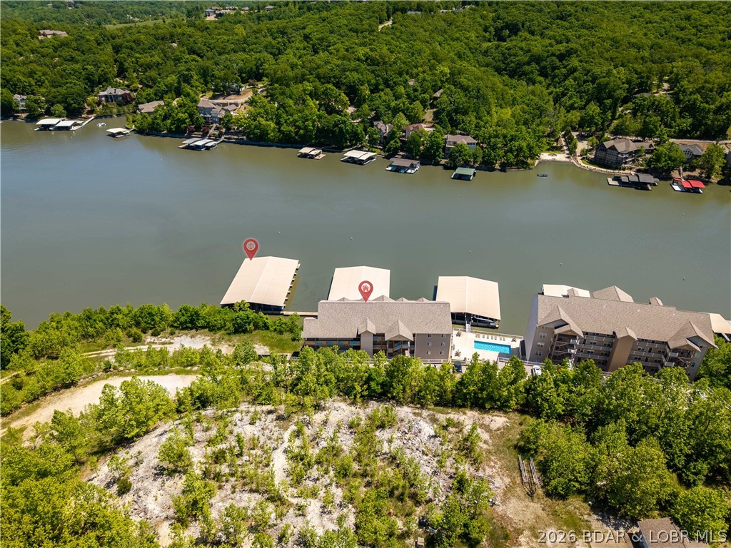 Lochhaven Condominium Subdiv - Residential
