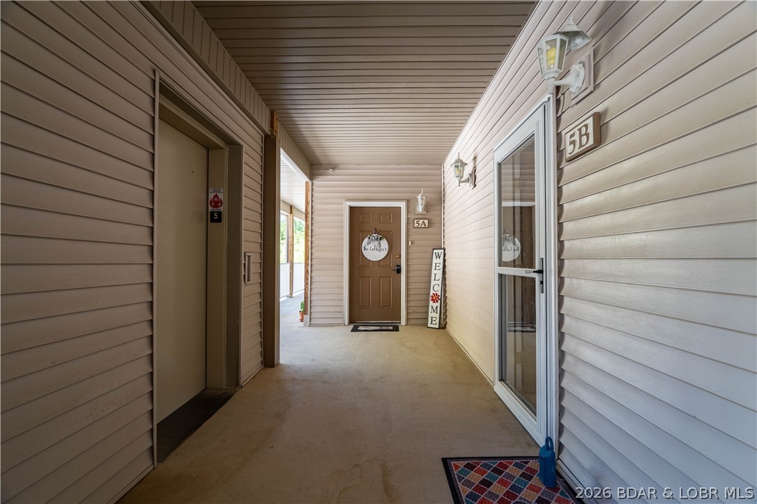 Lochhaven Condominium Subdiv - Residential