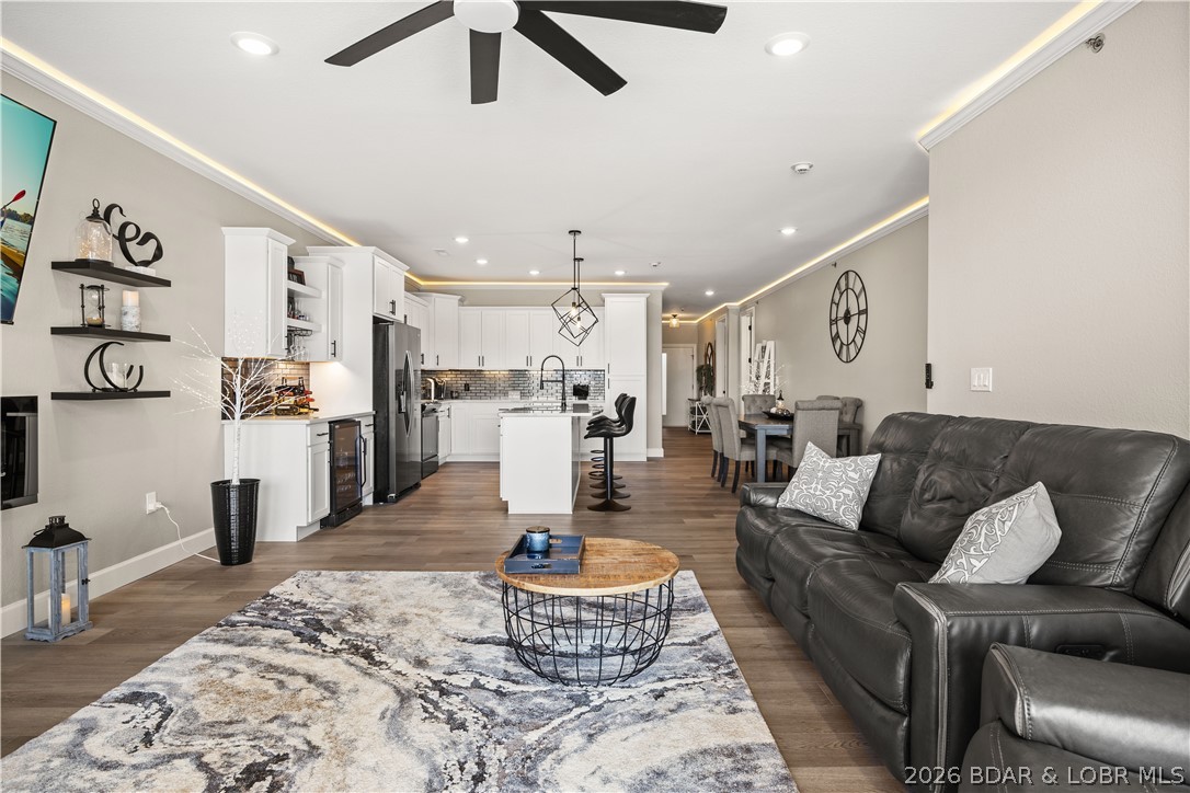 Topsiders Condominiums - Residential