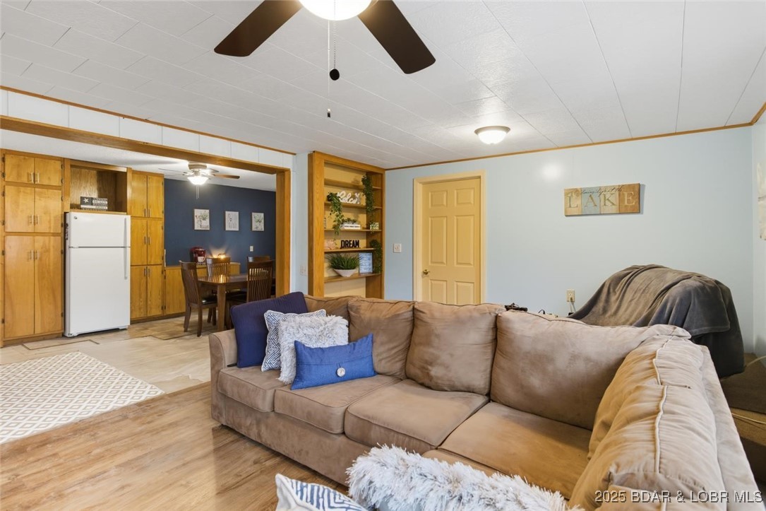 Long Acres - Residential