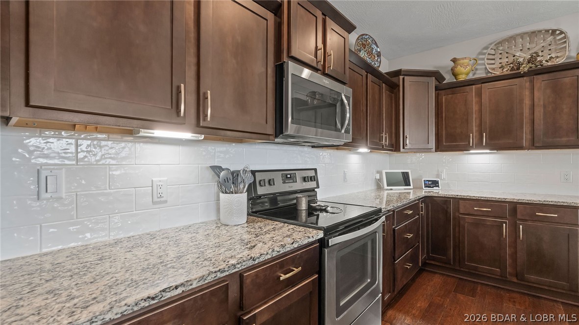 Lakeside at Cross Creek - Residential