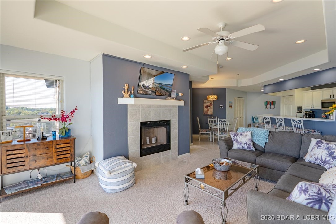 Emerald Bay Condominium - Residential