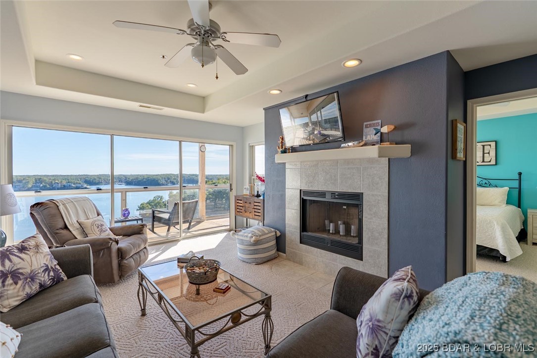 Emerald Bay Condominium - Residential