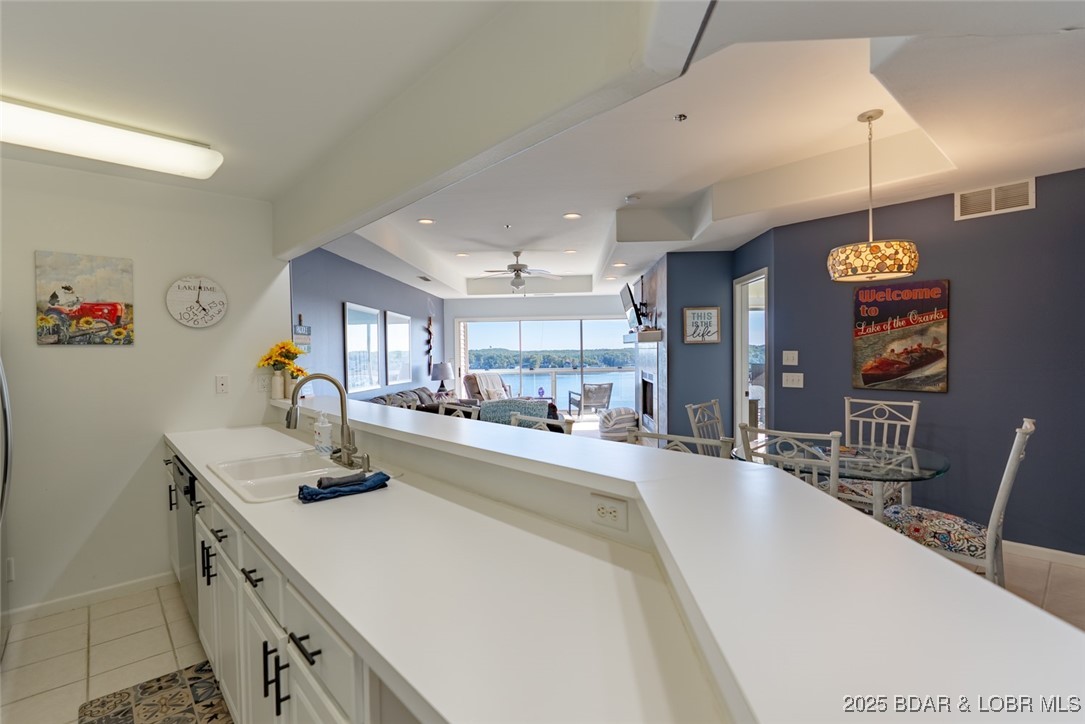 Emerald Bay Condominium - Residential