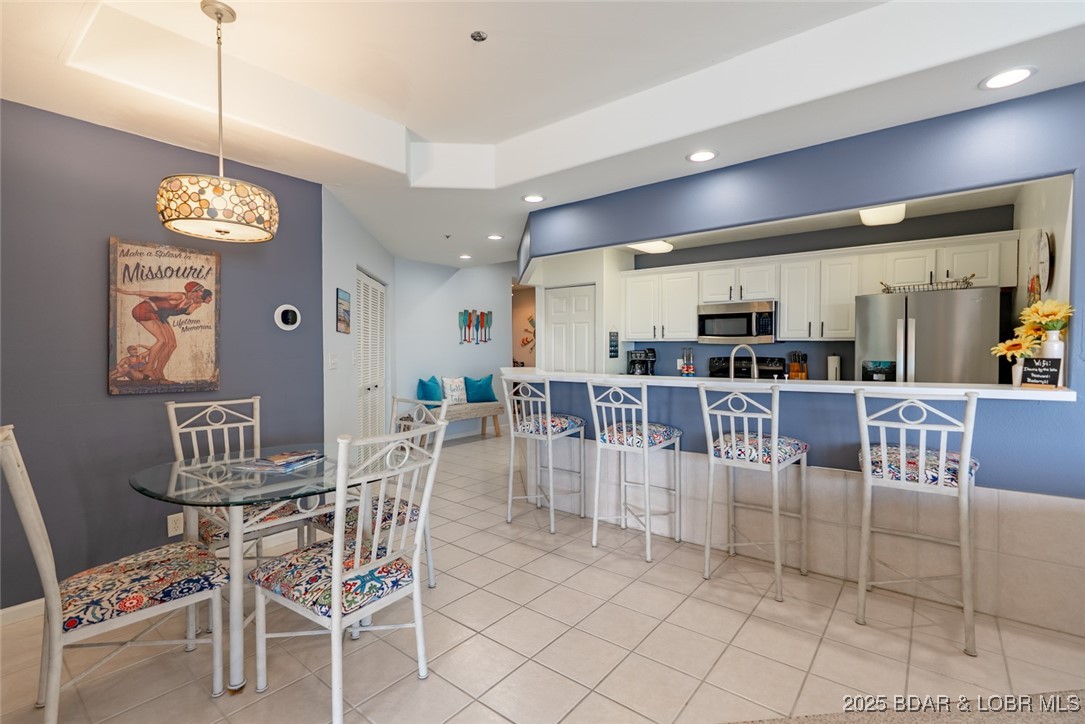 Emerald Bay Condominium - Residential