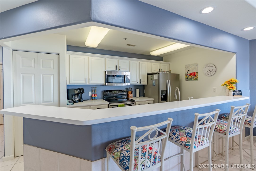 Emerald Bay Condominium - Residential