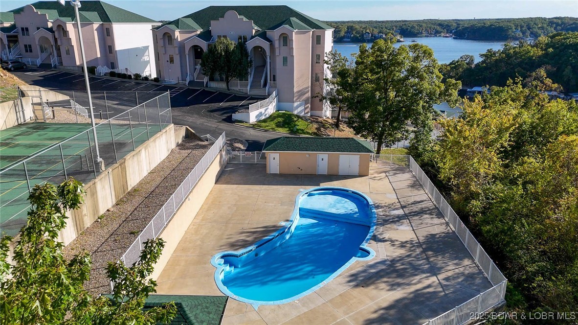 Emerald Bay Condominium - Residential