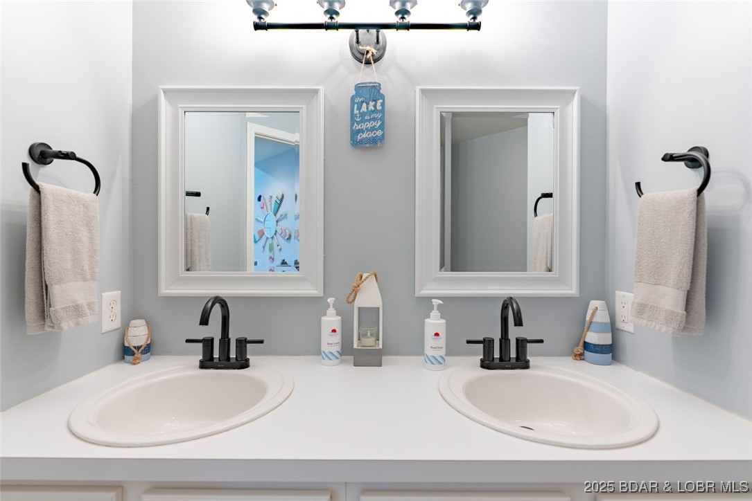 Emerald Bay Condominium - Residential