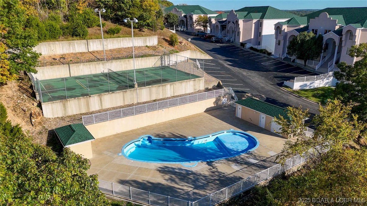 Emerald Bay Condominium - Residential