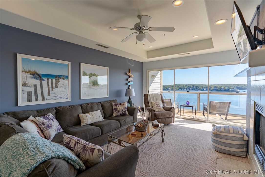 Emerald Bay Condominium - Residential