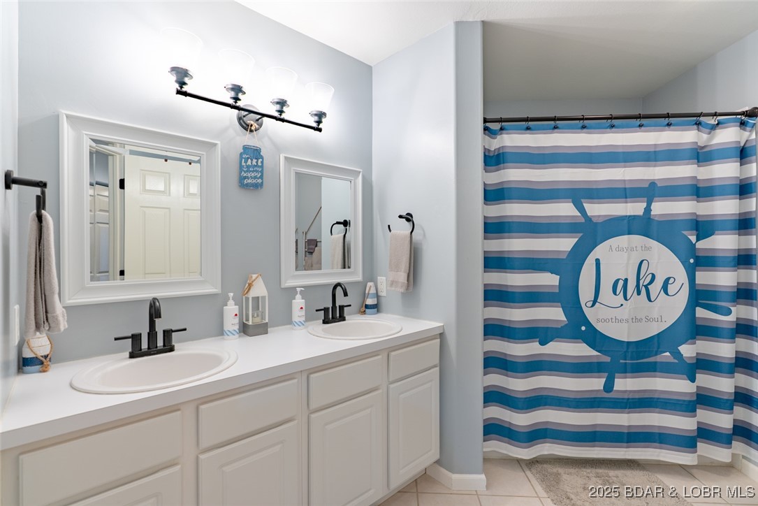 Emerald Bay Condominium - Residential