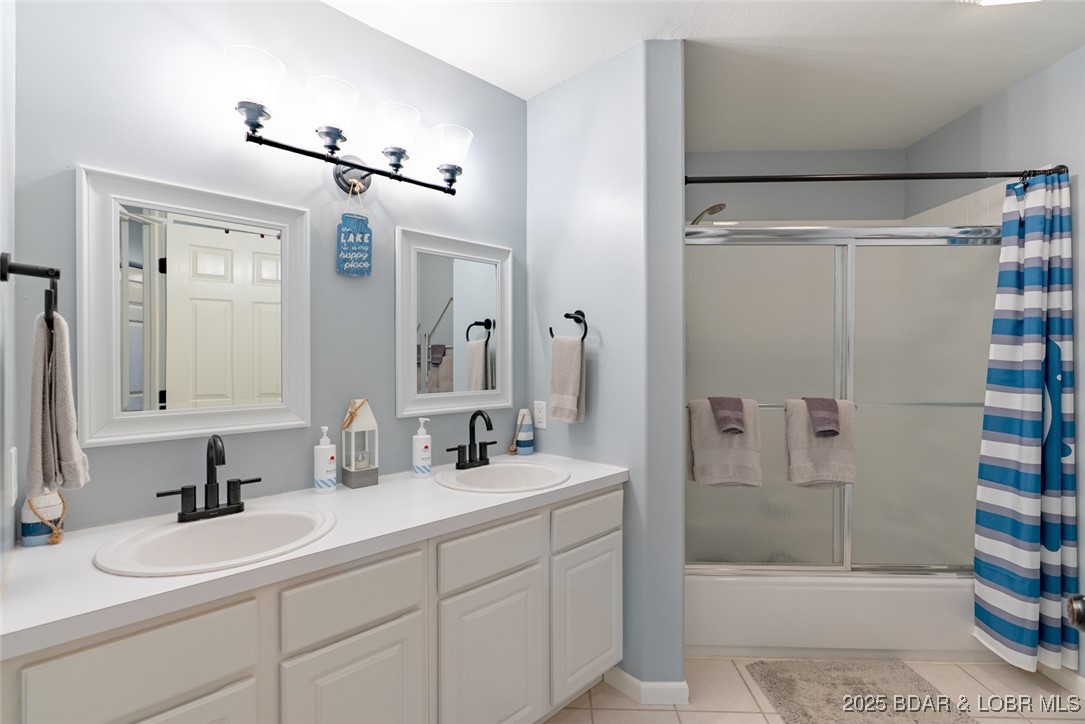 Emerald Bay Condominium - Residential