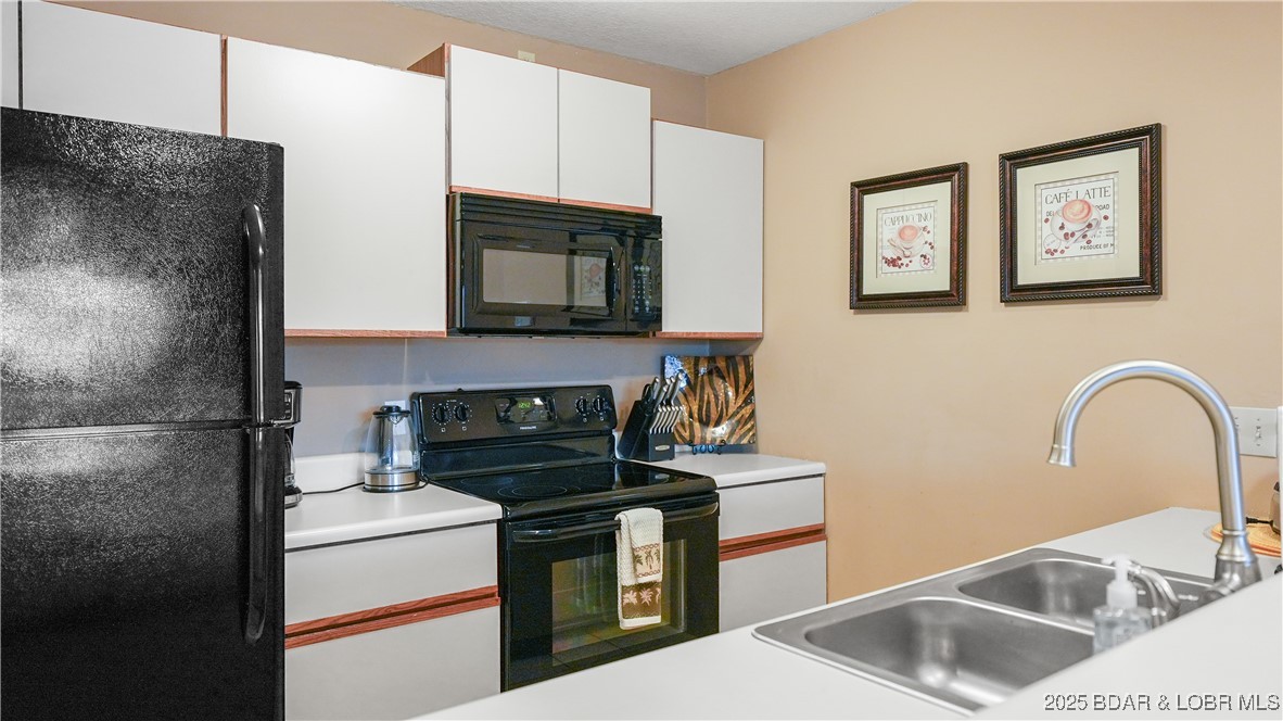 Indian Pointe Condominium - Residential